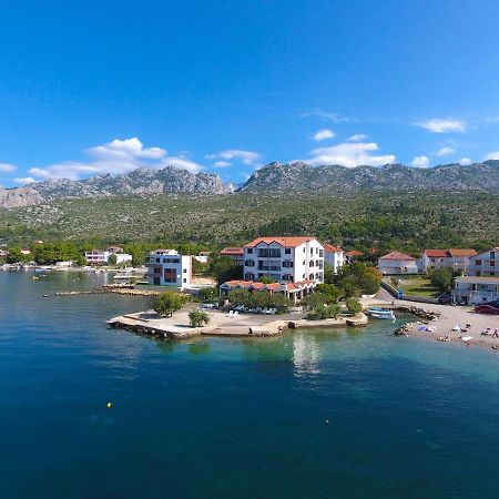 Bed and Breakfast Pansion Croatia Starigrad Paklenica Exterior foto