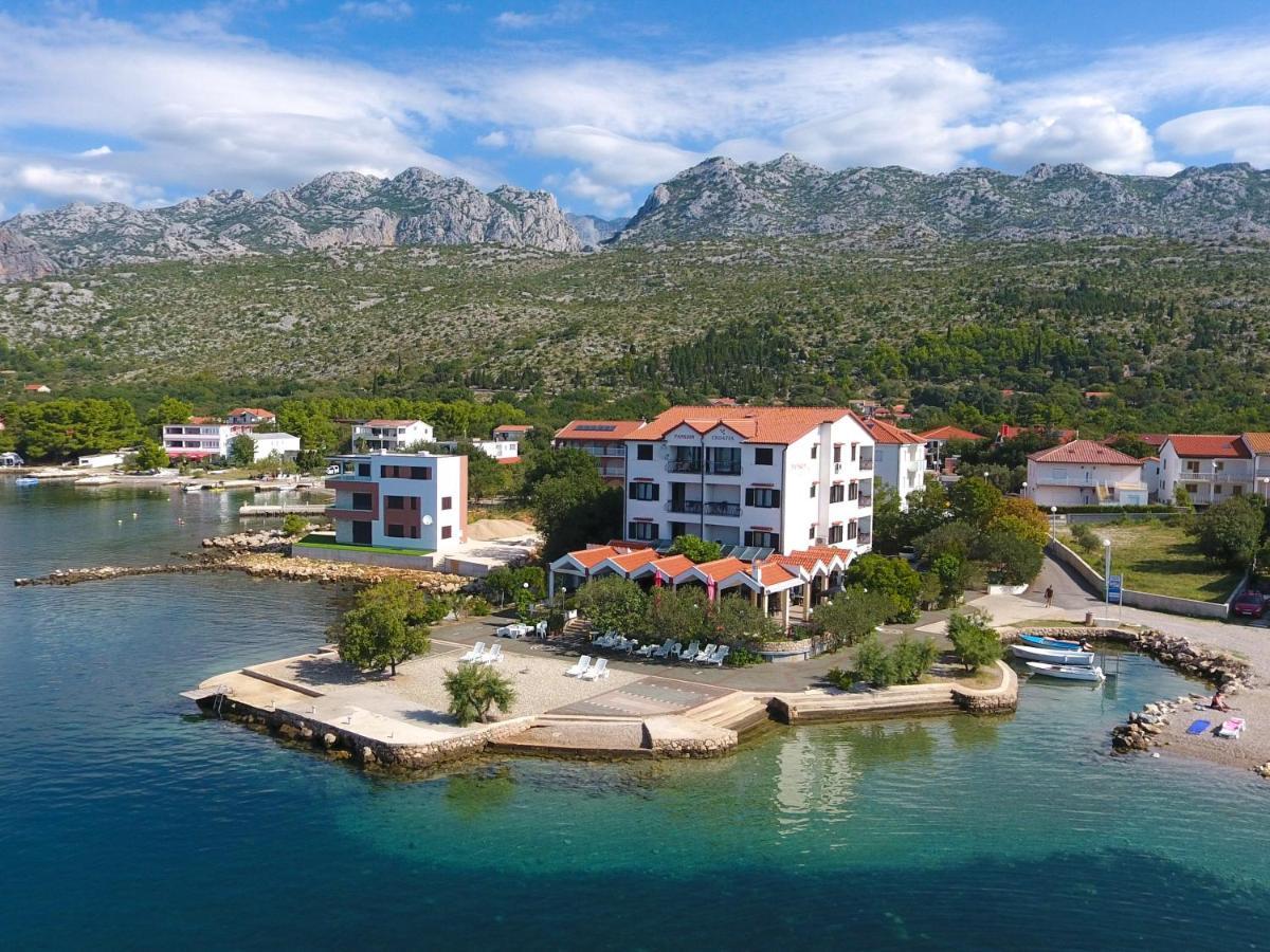 Bed and Breakfast Pansion Croatia Starigrad Paklenica Exterior foto